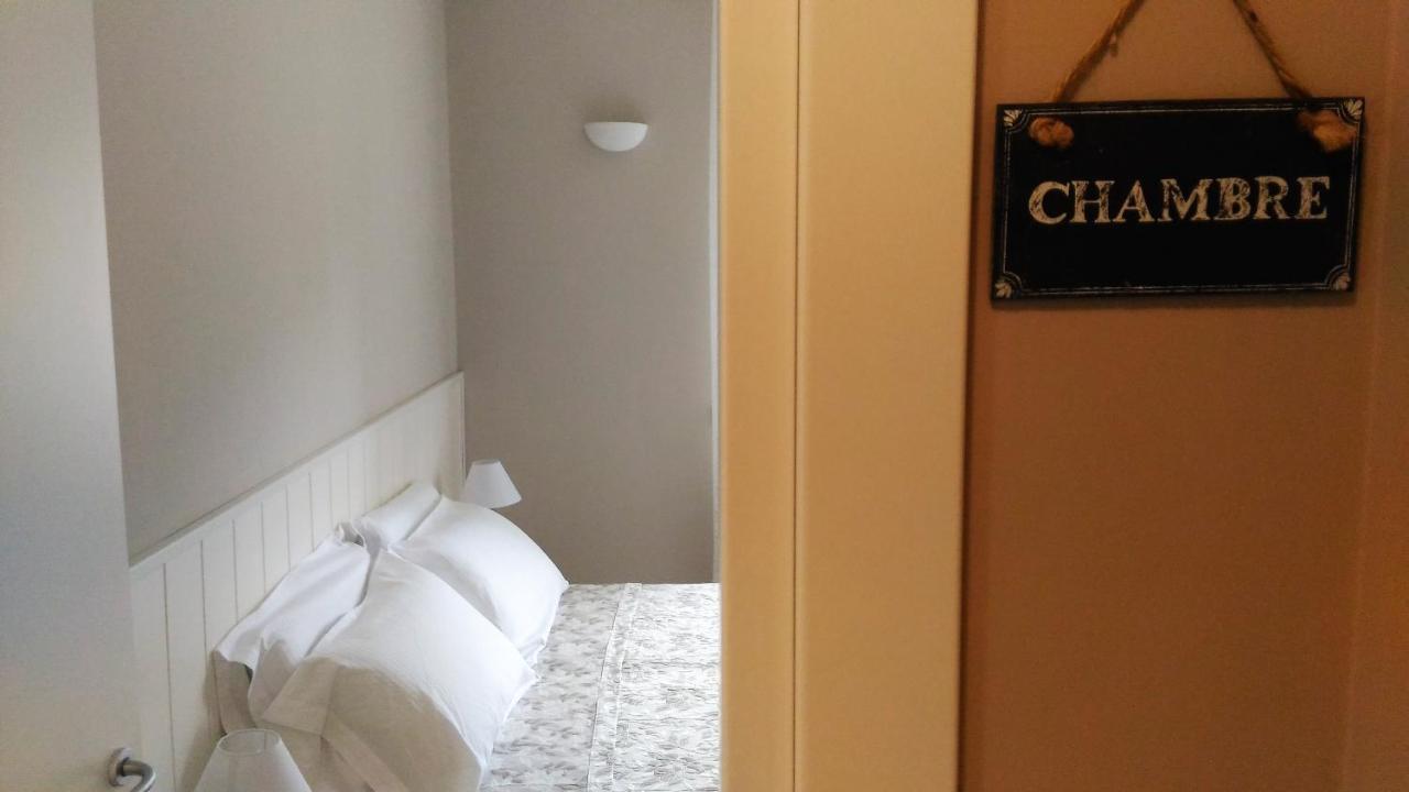 La Terrazza Sul Naviglio B&B Bernate Ticino Ngoại thất bức ảnh